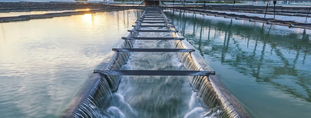 Water management and recycling in the industrial environment